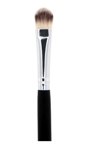 Oval Concealer Brush